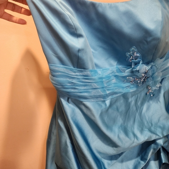 David's BRIDAL Blue  Malibu Floor length Rushed Strapplea Plus Size gown 22 - Picture 5 of 13